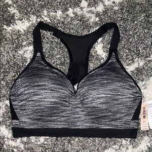 NWT Victoria’s Secret VSX Women's Black and Gray Sports Bra